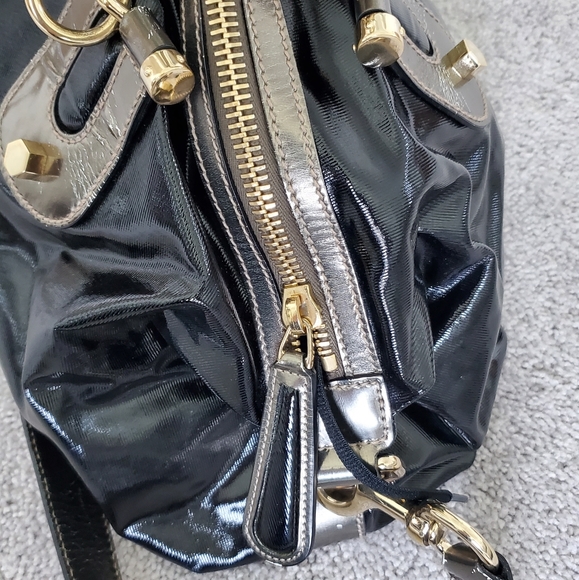 Gucci Patent leather handbag with bamboo handles - Picture 4 of 10